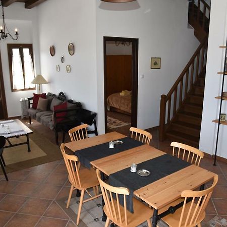 Karpofora Traditional Guesthouse Miléai Esterno foto