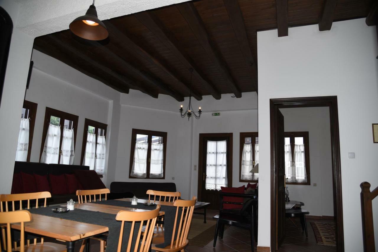 Karpofora Traditional Guesthouse Miléai Esterno foto