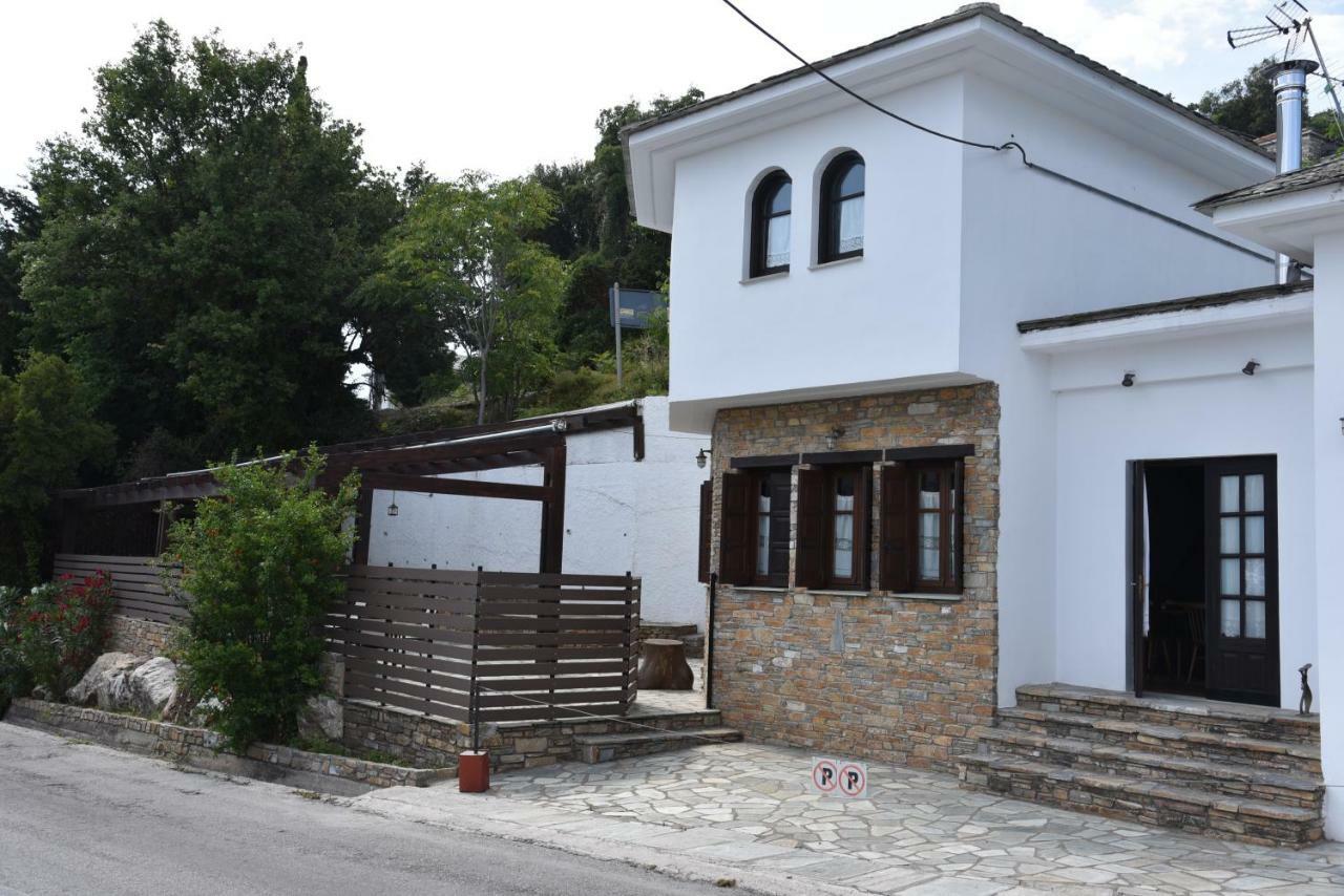 Karpofora Traditional Guesthouse Miléai Esterno foto
